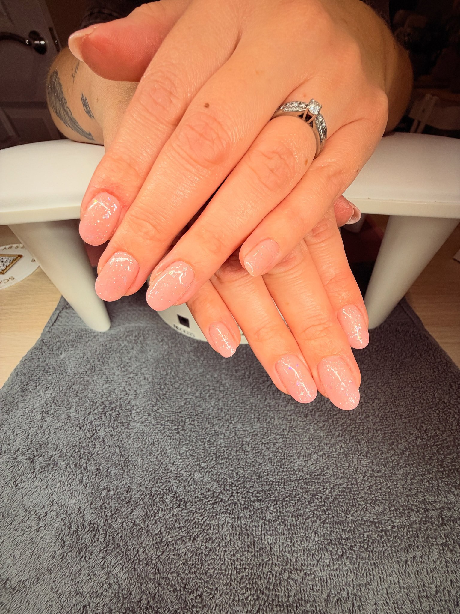 A sheer glittery pink builder gel set